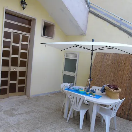 Mmera Mare Apartment Torre Lapillo